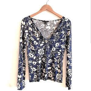 Banana Republic- Navy Floral Tie Front Top!